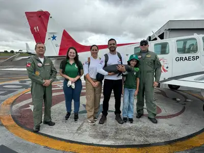 notícia: Estado e população resgatam filhote de peixe-boi em lago de Oriximiná