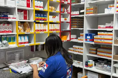 notícia: Hospital Estadual Galileu previne sobre riscos da automedicação contra gripes e resfriados