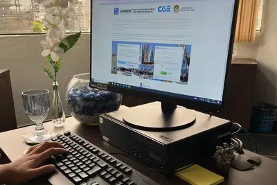 notícia: CGE fiscaliza os órgãos estaduais para garantir a regularização dos servidores no SISPATRI