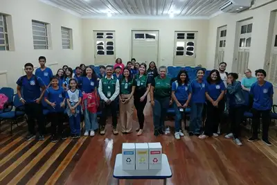 notícia: Parceria entre Hospital Jean Bitar e escola estadual estimula consciência ambiental em jovens