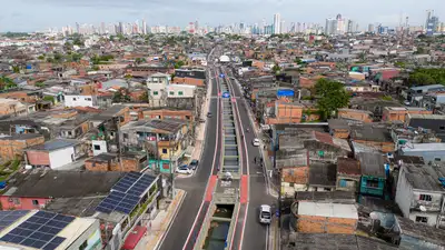 notícia: Estado entrega Canal da Cipriano Santos e anuncia Plano de Arborização para Belém