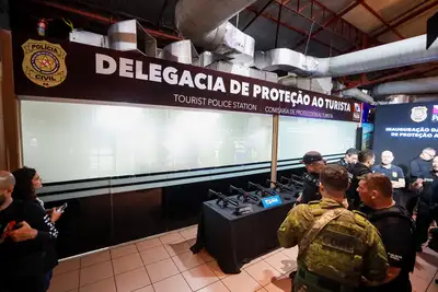 notícia: Governo do Pará entrega Delegacia de Proteção ao Turista e armamentos para a Polícia Civil em Belém
