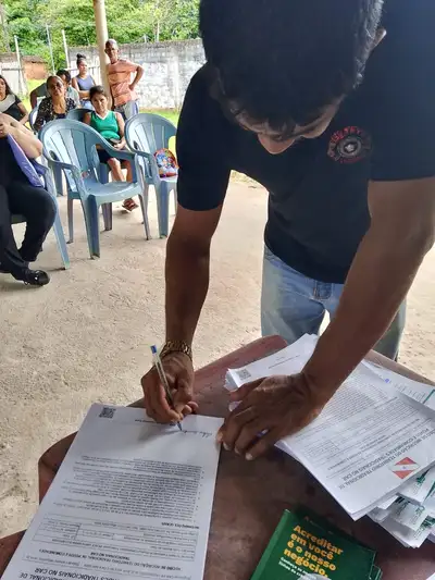 notícia: Emater assiste extrativistas de Santo Antônio do Tauá com acesso a crédito e documentação