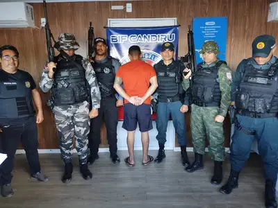 notícia: Agentes da Base Candiru cumprem mandado de prisão e apreendem arma de fogo durante fiscalizações