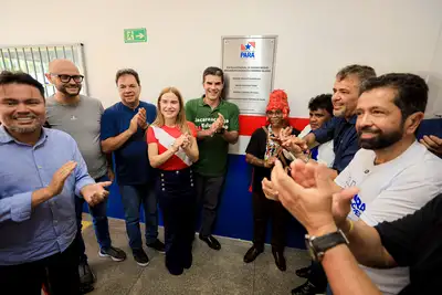 notícia: Governo do Pará entrega escola em Jacareacanga e reforça compromisso com a educação