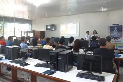 notícia: Governo do Estado, por meio da Seaster, realiza seletiva para jovens do programa "Primeiro Ofício", em Castanhal 