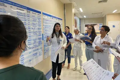 notícia: PSRM discute diariamente estratégias de segurança para melhoria do atendimento de urgência e emergência