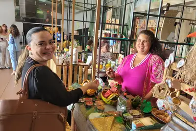 notícia: Chocolate artesanal produzido com apoio da Emater encanta público durante a Semana do Clima da Amazônia