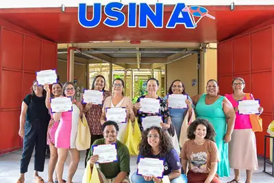 notícia: Cursos de Costura e Moda nas Usinas da Paz formam mais de 5 mil alunos no primeiro semestre