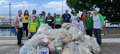 notícia: Estudantes da rede estadual recolhem mais de 220 quilos de resíduos em mutirão ambiental em Icoaraci