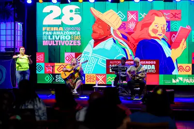notícia: Cantores Pedrinho Cavallero e Silvinha Tavares exaltam a música paraense em show da 28ª Feira Pan-Amazônica do Livro