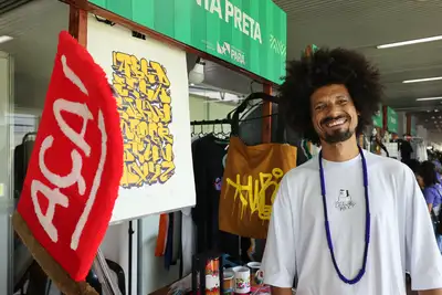 notícia: Empreendedores comercializam moda com inspiração amazônica na Feira do Livro