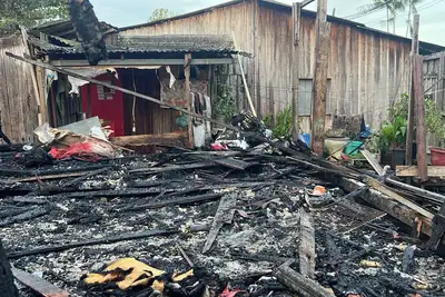notícia: Cohab inicia cadastramento das oito famílias atingidas por um incêndio no Tapanã, em Belém