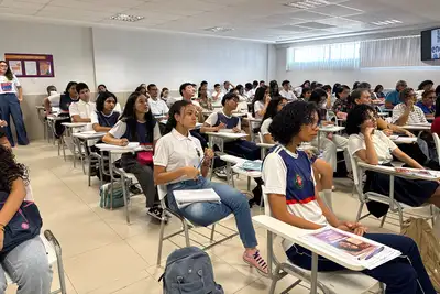 notícia: Mais de 600 estudantes participam de "aulão" do programa Enem Pará, da Seduc