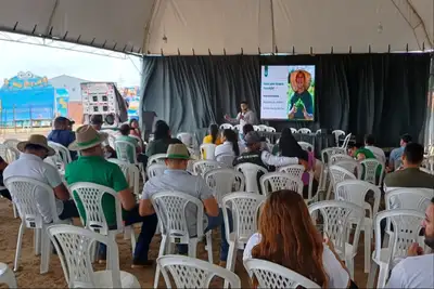 notícia: Com assistência técnica da Emater, assentados de Mãe-do-Rio vão começar plantio de malva
