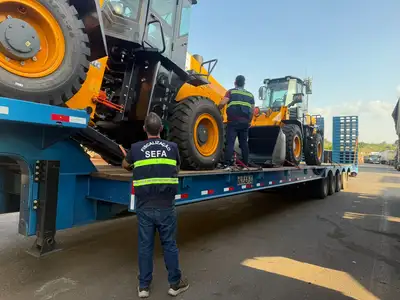 notícia: Secretaria de Estado da Fazenda (Sefa) apreende duas máquinas carregadeiras 
