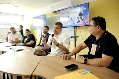 notícia: Seduc promove seminário de inteligência artificial para professores da rede estadual