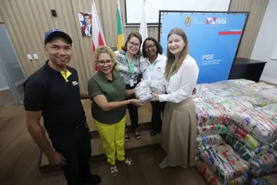 notícia: PGE entrega alimentos arrecadados durante inscrição para Corrida e Caminhada em Belém