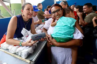 notícia: Estado beneficia moradores de Parauapebas com a entrega de mais de 2 mil novos óculos de grau