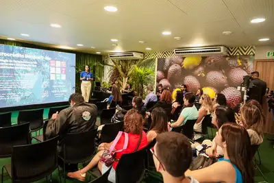 notícia: No Pavilhão Pará, Banpará apresenta linhas de microcrédito voltadas para o financiamento climático e inclusivo da bioeconomia