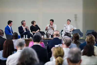 notícia: Helder Barbalho defende justiça climática com foco nas cidades e destaca papel da Amazônia na COP30