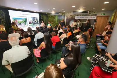 notícia: Ideflor-Bio apresenta avanços na reintrodução de ararajubas na Região Metropolitana de Belém