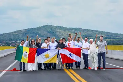 notícia: Governador Helder Barbalho participa da entrega da ponte que liga o Pará ao Tocantins sobre o Rio Araguaia
