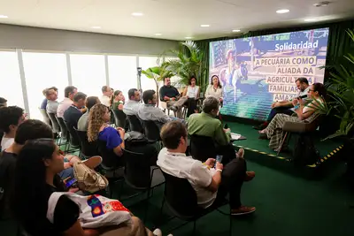 notícia: Governo do Pará fortalece parcerias internacionais, lança aplicativo e amplia ações ambientais na Agrizone durante a COP30