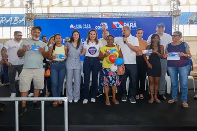 notícia: Governo do Pará entrega benefício habitacional para famílias de Marabá