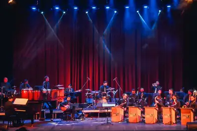 notícia: Amazônia Jazz Band leva o espetáculo “Festa Amazônica” a Bragança