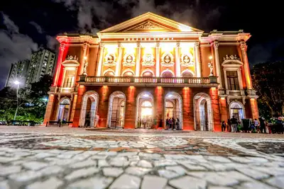 notícia: Theatro da Paz recebe projeto binacional que reúne 77 jovens músicos da Amazônia