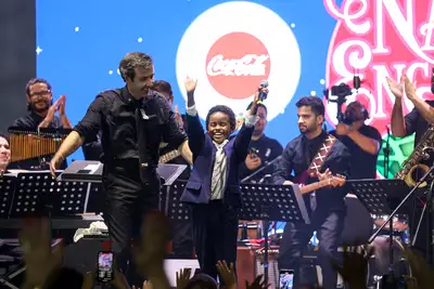 notícia: Amazônia Jazz Band e Luiz Gabriel brilham no 2º dia do maior Natal da Amazônia