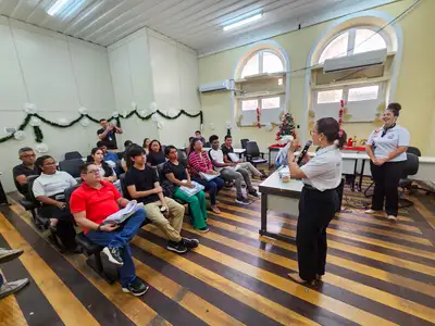 notícia: Seju realiza curso de atualização de currículo para inserção no mercado de trabalho