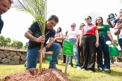 galeria: Inauguração do Bosque Municipal Ulianópolis (Entrega de habilitação e Títulos de Terra)