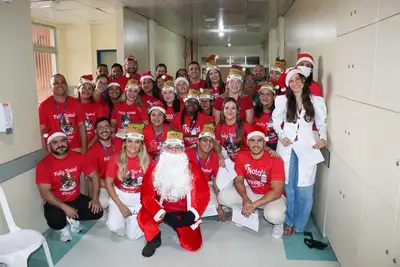 notícia: Cantata de Natal leva acolhimento e esperança a pacientes oncológicos da Unacon em Tucuruí