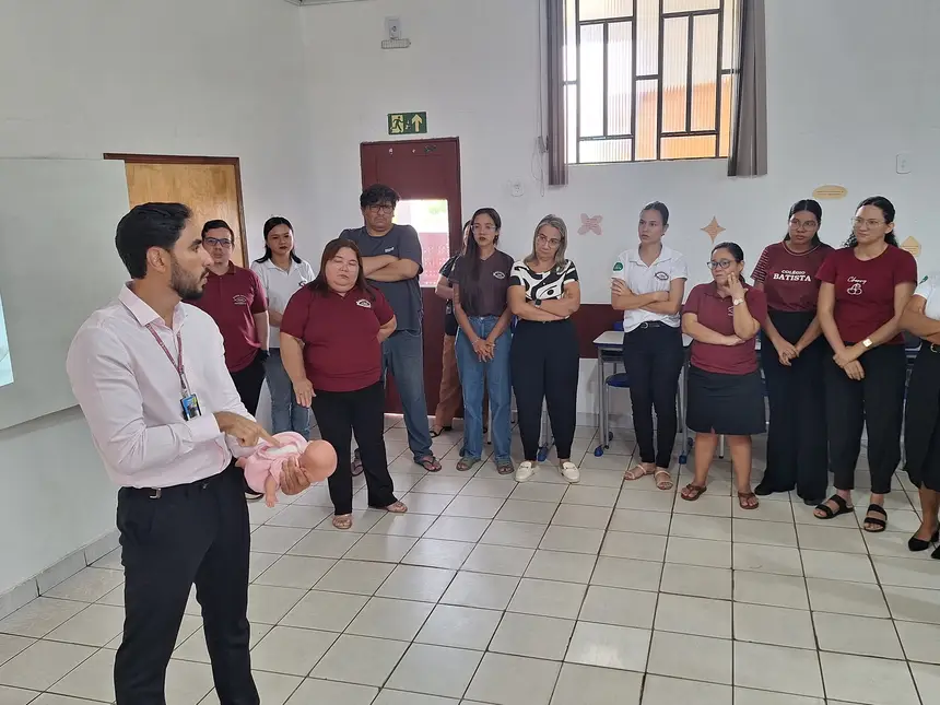 Enfermeiro do HRBA ministrou o curso