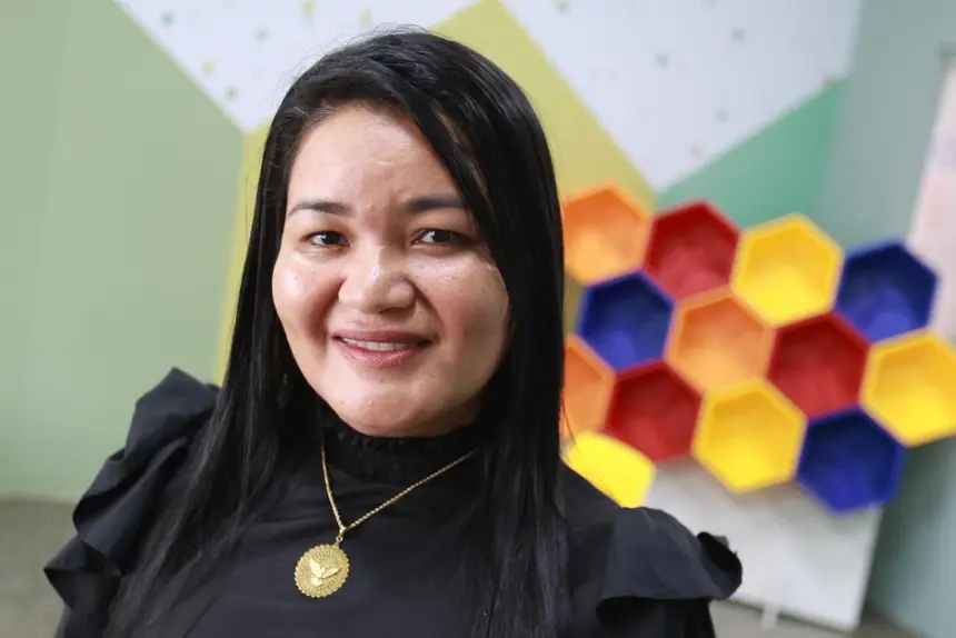 Genilma Mesquita, coordenadora pedagógica (personagem creche)-marcelo lelis <div class='credito_fotos'>Foto: Marcelo Lelis / Ag. Pará &nbsp;&nbsp;|&nbsp;&nbsp; <a href='/midias/2026/originais/20260120110603-GF00026097-F00485722.jpg' download><i class='fa-solid fa-download'></i> Download</a></div>