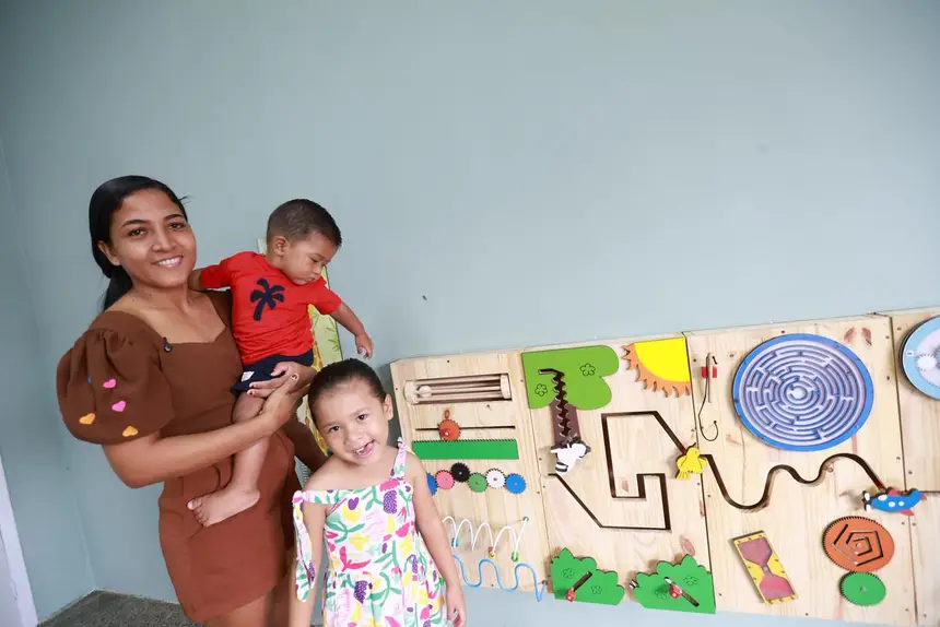 Carol Bragança Glória (personagem creche) <div class='credito_fotos'>Foto: Marcelo Lelis / Ag. Pará &nbsp;&nbsp;|&nbsp;&nbsp; <a href='/midias/2026/originais/20260120110727-GF00026097-F00485728.jpg' download><i class='fa-solid fa-download'></i> Download</a></div>