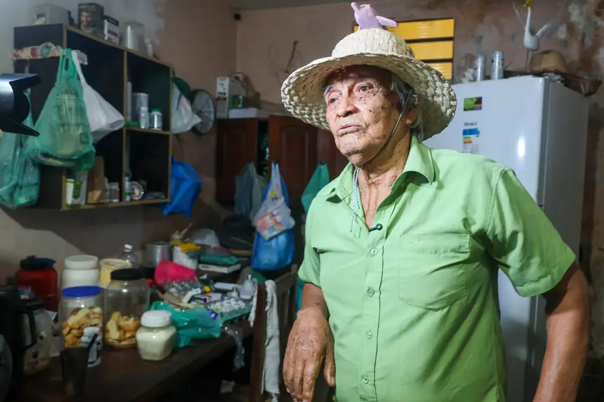 Beneficiários Programa Sua Casa/Personagem Durval Correia <div class='credito_fotos'>Foto: Bruno Cecim / Ag. Pará &nbsp;&nbsp;|&nbsp;&nbsp; <a href='/midias/2026/originais/20260123100920-GF00026125-F00486545.jpg' download><i class='fa-solid fa-download'></i> Download</a></div>