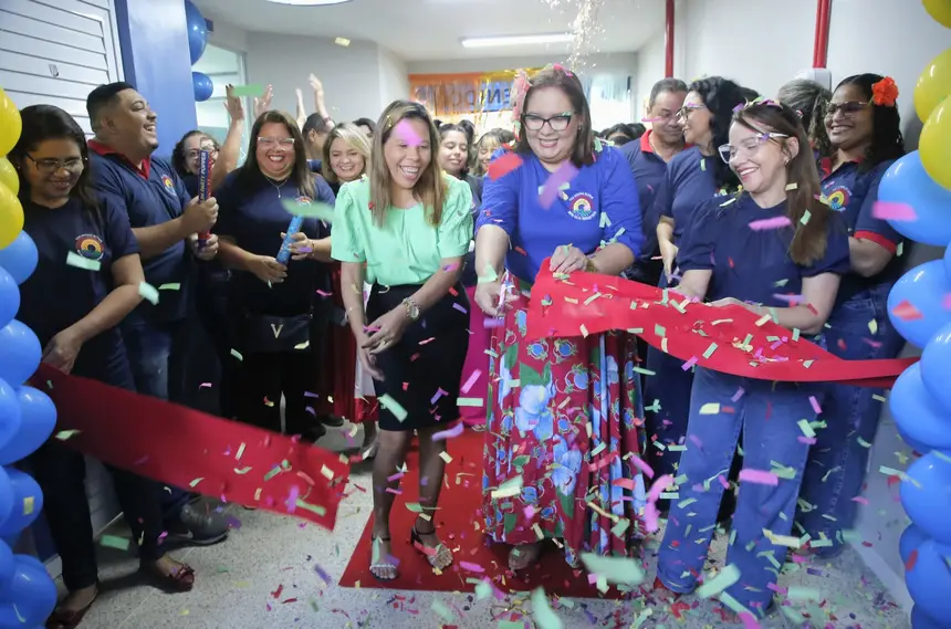 Escola Estadual Bilíngue Mestra Idalina Rodrigues Pereira, em Belém
