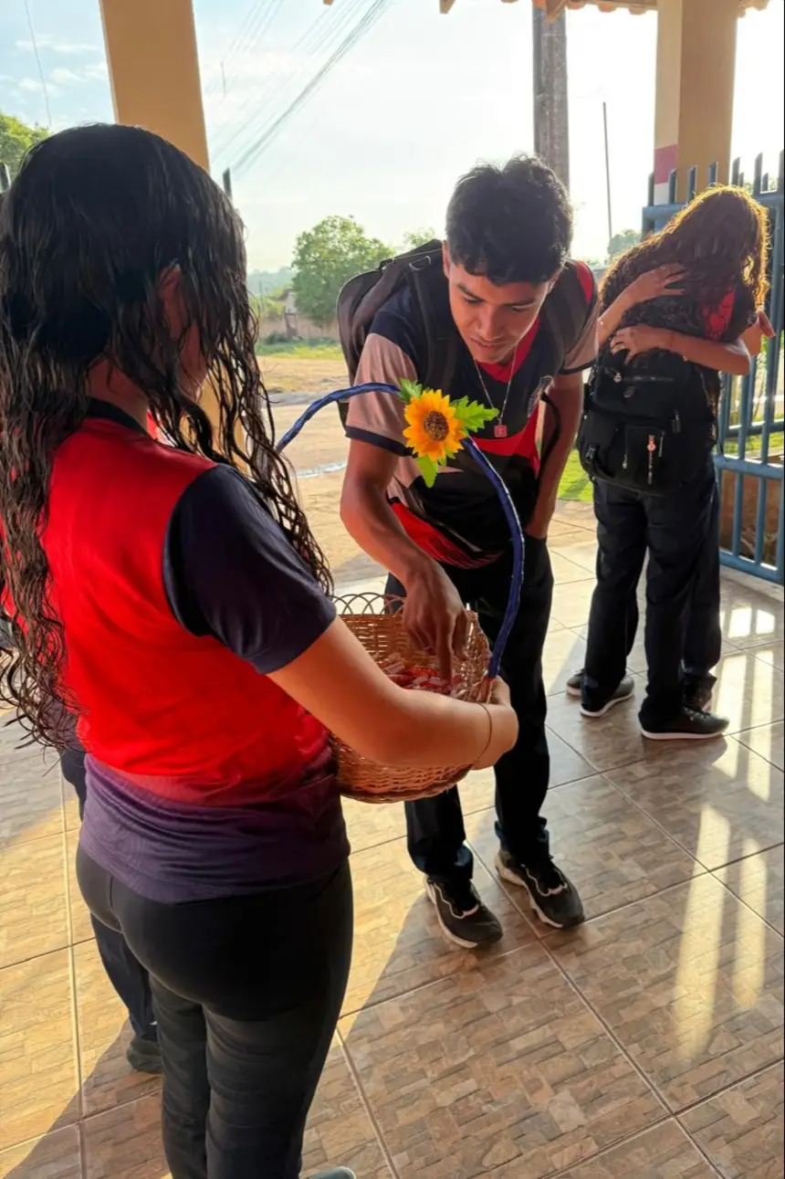 Recepção dos estudantes em Monte Alegre 