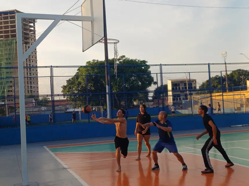 Santarenos aproveitam estrutura para praticar esportes