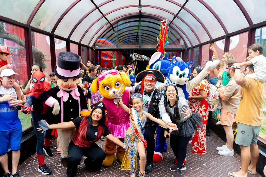 Clube da Animação fará a alegria da criançada no Bailinho da Estação