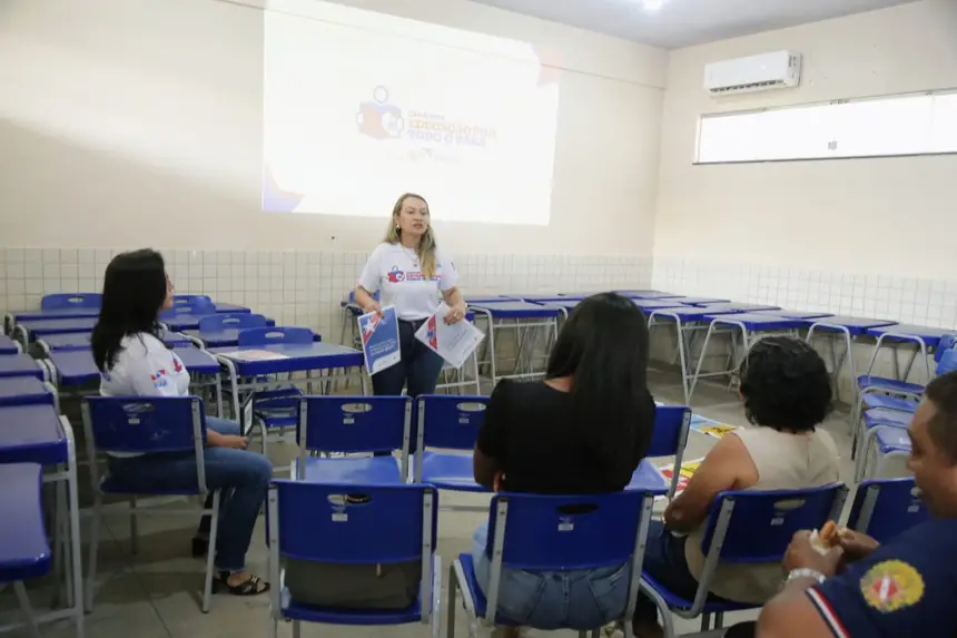 Apresentação da equipe da Assessoria de Convivência Educacional 
