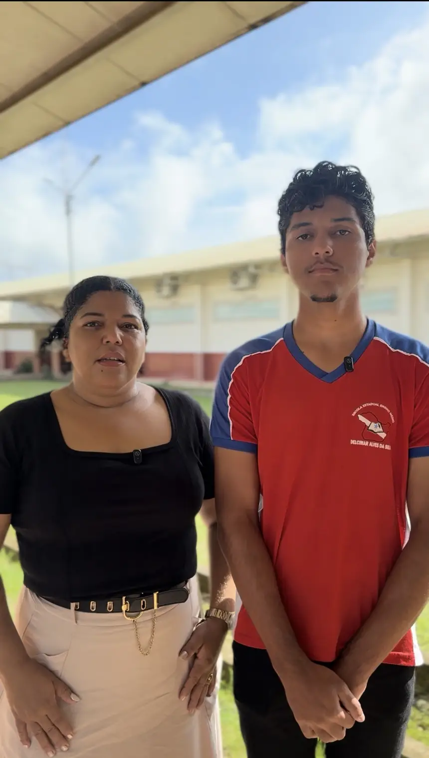 Josicléia Moraes de Sousa e Marcos Eduardo de Souza 