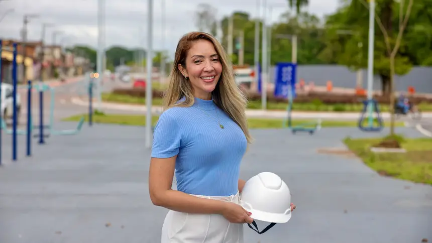 Naira Carvalho, arquiteta SEOP <div class='credito_fotos'>Foto: Bruno Cruz / Ag. Pará &nbsp;&nbsp;|&nbsp;&nbsp; <a href='/midias/2026/originais/20260304120952-GF00026417-F00495148.jpg' download><i class='fa-solid fa-download'></i> Download</a></div>