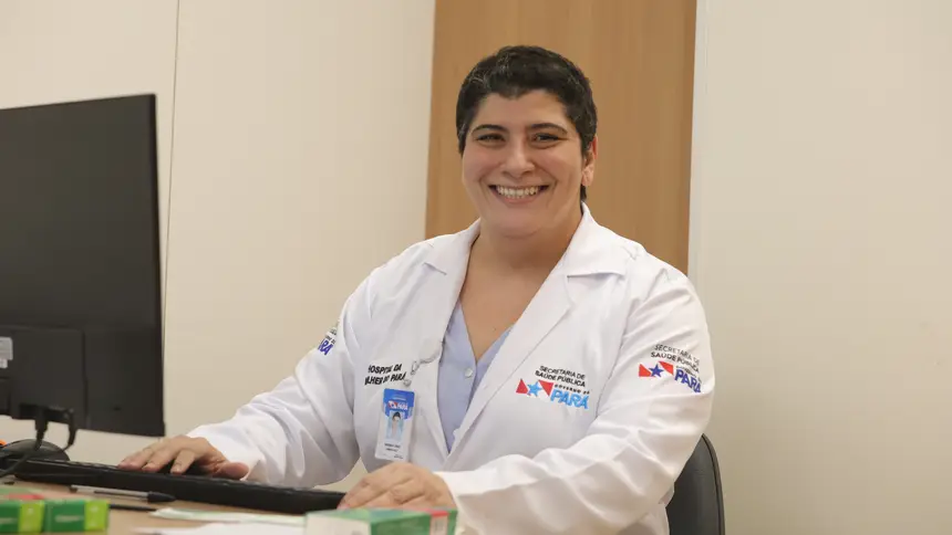 Brenda Diniz - médica ginecologista <div class='credito_fotos'>Foto: Bruno Cruz / Ag. Pará &nbsp;&nbsp;|&nbsp;&nbsp; <a href='/midias/2026/originais/20260304134547-GF00026420-F00495252.jpg' download><i class='fa-solid fa-download'></i> Download</a></div>