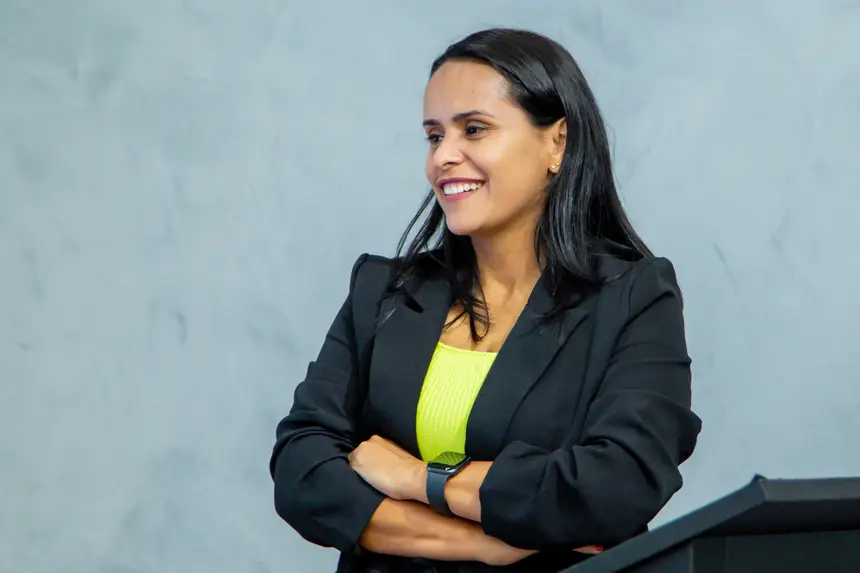 Priscila Souza, jornalista e mediadora