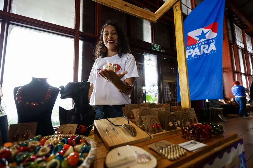 Edivânia Santos, artesã