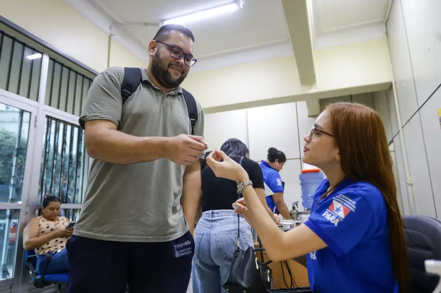 Fabio Junior, administrador